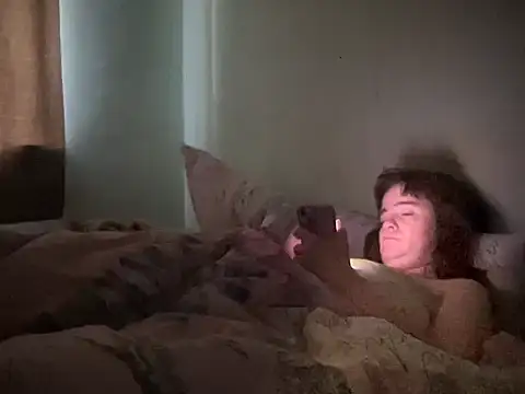 Snapshot of Diamond_Tyler chatting on 10/07/25, 03:25 Diamond Tyler online show from 10/07/25, 03:25