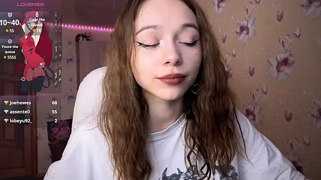 Snapshot of _SofiaBrown chatting on 03/18/25, 08:59 SofiaBrown online show from 03/18/25, 08:59