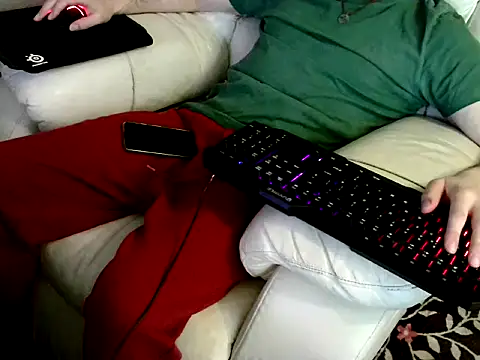 MrStraightDik online show from 02/11/25, 10:37