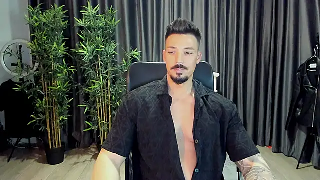 HaydenSpearss online show from 02/19/25, 03:49