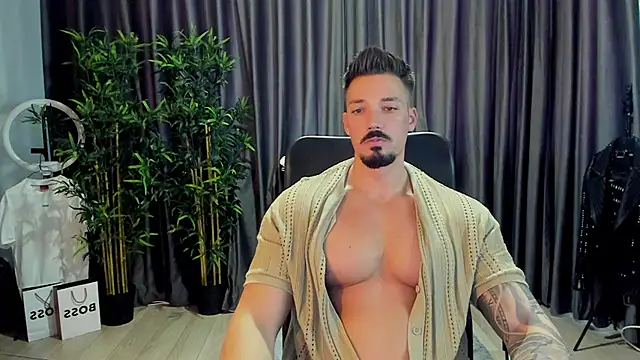 HaydenSpearss online show from 10/01/25, 01:06