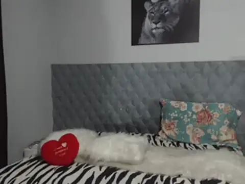 Sarahmonesexy online show from 02/19/25, 11:46