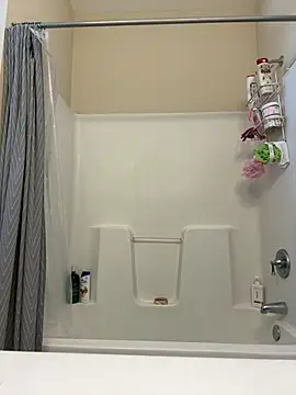 Snapshot of zerodaddydom chatting on 01/22/25, 08:49 zerodaddydom online show from 01/22/25, 08:49