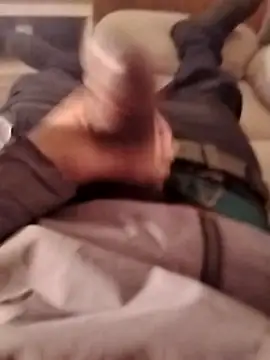 Snapshot of zerodaddydom chatting on 11/19/25, 01:38 zerodaddydom online show from 11/19/25, 01:38