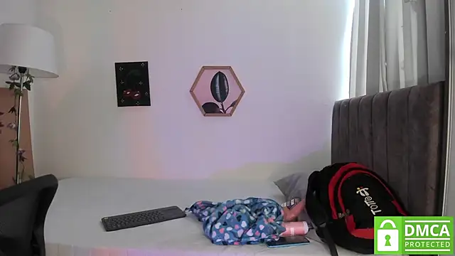 aleja rythm online show from 10/24/25, 06:48