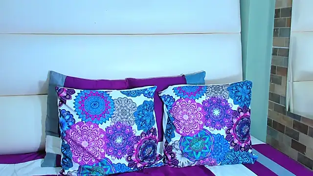 Snapshot of Hanah_Greey chatting on 02/24/25, 04:04 Hanah Greey online show from 02/24/25, 04:04