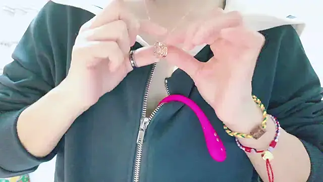 Snapshot of renapiyon8182 chatting on 01/10/25, 07:54 renapiyon8182 online show from 01/10/25, 07:54