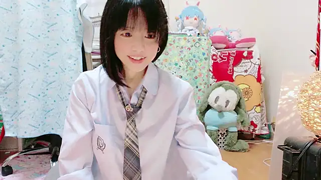 Snapshot of renapiyon8182 chatting on 01/11/25, 07:27 renapiyon8182 online show from 01/11/25, 07:27