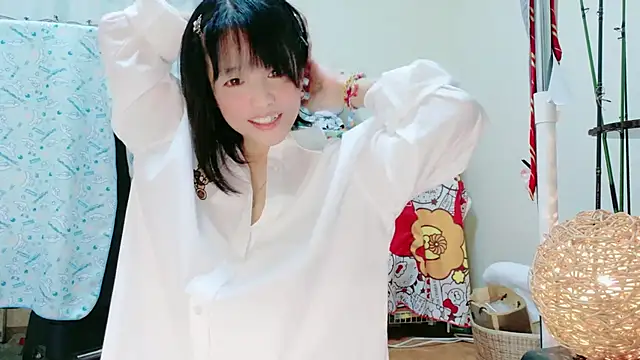 Snapshot of renapiyon8182 chatting on 01/17/25, 07:38 renapiyon8182 online show from 01/17/25, 07:38