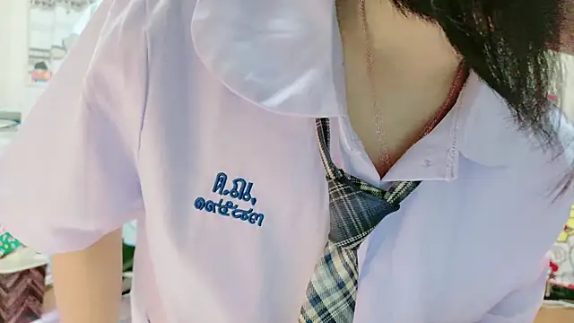 Snapshot of renapiyon8182 chatting on 02/07/25, 07:17 renapiyon8182 online show from 02/07/25, 07:17