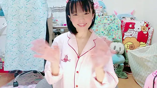 Snapshot of renapiyon8182 chatting on 10/25/25, 07:08 renapiyon8182 online show from 10/25/25, 07:08