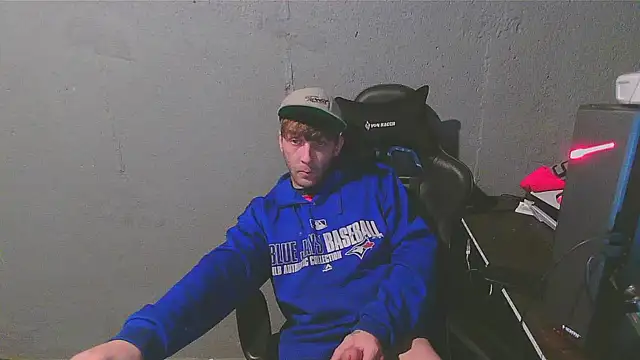 Snapshot of Superoz77 chatting on 01/30/25, 04:06 Superoz77 online show from 01/30/25, 04:06