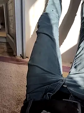 Snapshot of murokkk31 chatting on 10/15/25, 06:13 murokkk31 online show from 10/15/25, 06:13