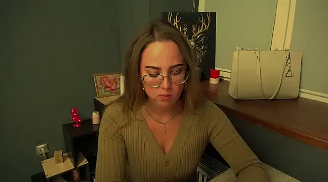 luxie milady online show from 12/03/24, 03:00