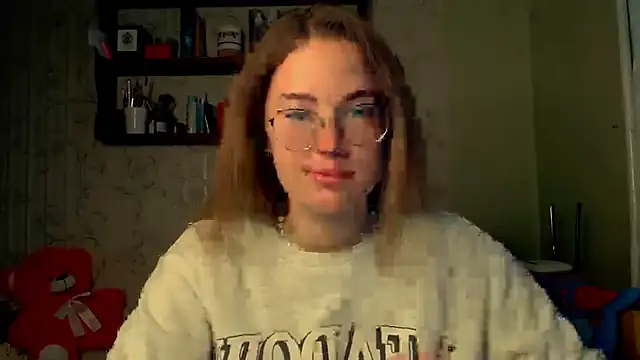 luxie milady online show from 10/04/25, 03:54