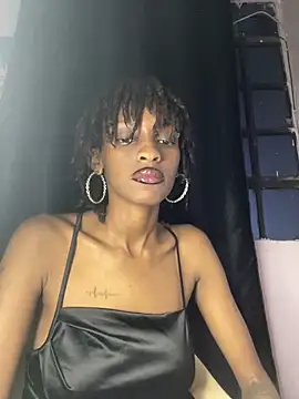 Tee babygirl1 online show from 12/18/24, 05:52