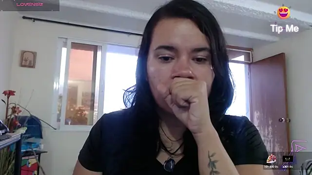 Snapshot of carlajames_ chatting on 02/10/25, 11:02 carlajames online show from 02/10/25, 11:02