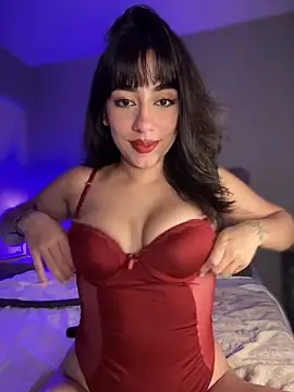 Snapshot of veronicaapink chatting on 12/14/24, 03:40 veronicaapink online show from 12/14/24, 03:40
