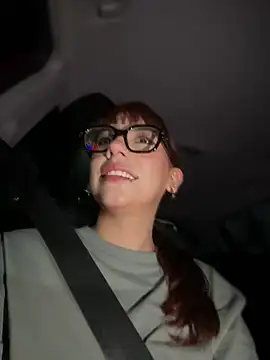 veronicaapink online show from 10/21/25, 01:06