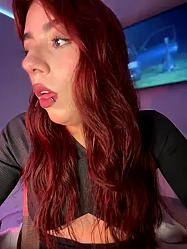 veronicaapink online show from 11/08/25, 09:57