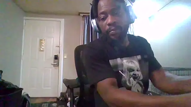 Snapshot of Mrbbc803 chatting on 01/24/25, 11:45 Mrbbc803 online show from 01/24/25, 11:45