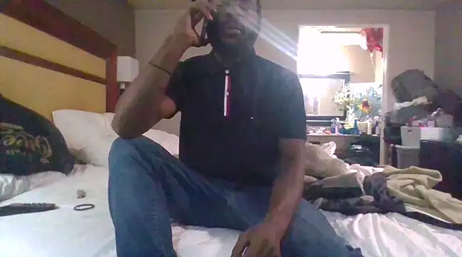 Snapshot of Mrbbc803 chatting on 02/21/25, 06:59 Mrbbc803 online show from 02/21/25, 06:59