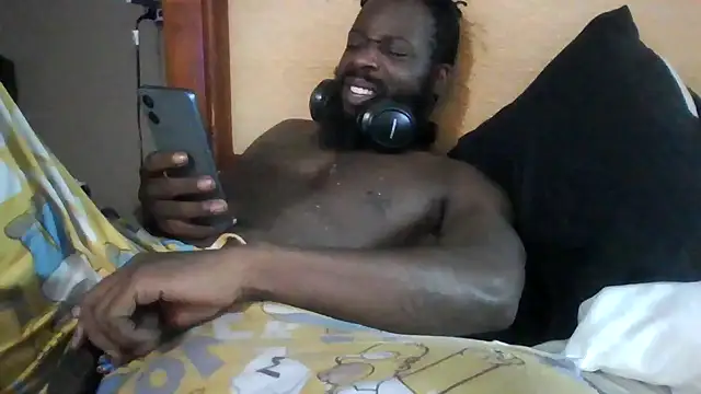 Snapshot of Mrbbc803 chatting on 09/20/25, 07:20 Mrbbc803 online show from 09/20/25, 07:20