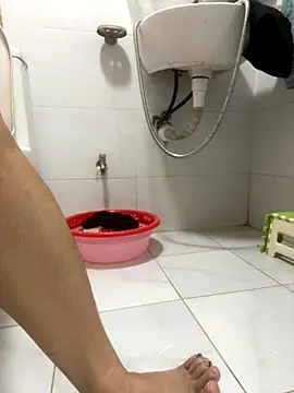 -SingleMom- online show from 10/17/25, 02:04