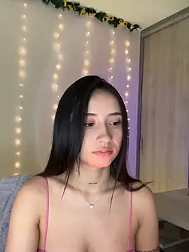 Snapshot of Angeeel_ chatting on 03/22/25, 04:14 Angeeel online show from 03/22/25, 04:14