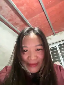 Hellen 111 online show from 11/05/25, 02:06