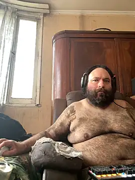 hairyhulk online show from 10/19/25, 08:20