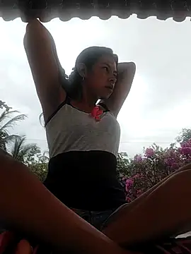 Snapshot of Alanagracia chatting on 01/04/25, 01:21 Alanagracia online show from 01/04/25, 01:21