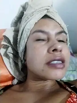 Snapshot of Alanagracia chatting on 01/05/25, 11:33 Alanagracia online show from 01/05/25, 11:33