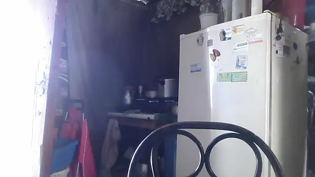 Snapshot of Alanagracia chatting on 01/15/25, 05:26 Alanagracia online show from 01/15/25, 05:26