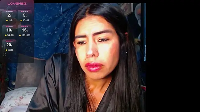 Snapshot of Alanagracia chatting on 09/18/25, 01:57 Alanagracia online show from 09/18/25, 01:57