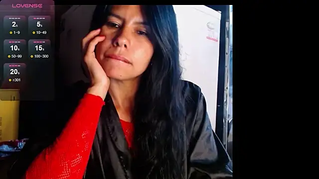 Snapshot of Alanagracia chatting on 09/22/25, 10:23 Alanagracia online show from 09/22/25, 10:23