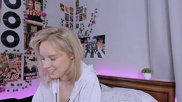 AliciaParkerf online show from 01/18/25, 11:44