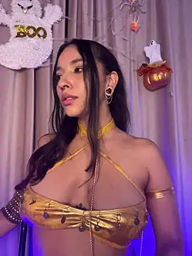 Snapshot of ThaliaRivera_ chatting on 10/24/25, 04:09 ThaliaRivera online show from 10/24/25, 04:09