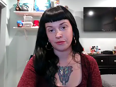 Snapshot of Marcelinegoddess chatting on 12/24/24, 02:54 Marcelinegoddess online show from 12/24/24, 02:54