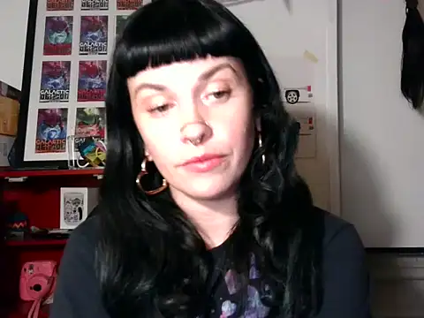 Snapshot of Marcelinegoddess chatting on 01/06/25, 05:19 Marcelinegoddess online show from 01/06/25, 05:19