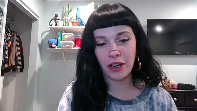 Snapshot of Marcelinegoddess chatting on 01/23/25, 04:30 Marcelinegoddess online show from 01/23/25, 04:30