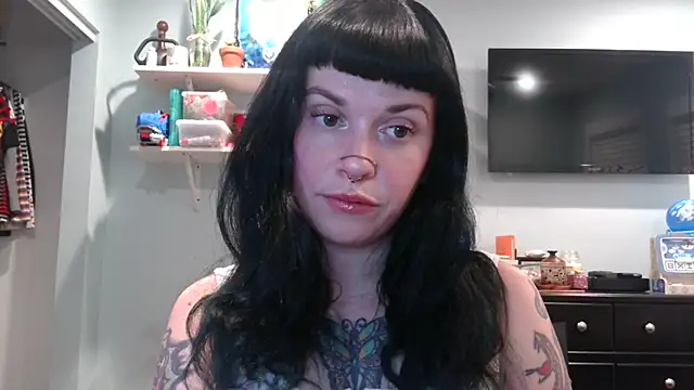 Snapshot of Marcelinegoddess chatting on 01/27/25, 03:37 Marcelinegoddess online show from 01/27/25, 03:37