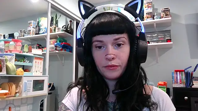 Snapshot of Marcelinegoddess chatting on 02/13/25, 03:29 Marcelinegoddess online show from 02/13/25, 03:29