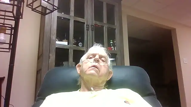 Snapshot of bootlegmanz chatting on 09/09/25, 11:54 bootlegmanz online show from 09/09/25, 11:54