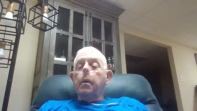 Snapshot of bootlegmanz chatting on 09/14/25, 12:26 bootlegmanz online show from 09/14/25, 12:26