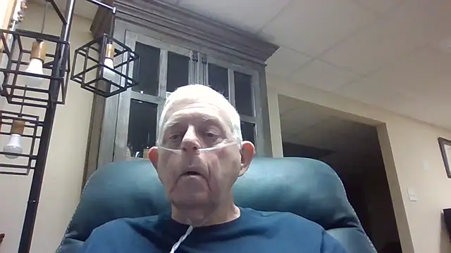 Snapshot of bootlegmanz chatting on 10/02/25, 02:02 bootlegmanz online show from 10/02/25, 02:02