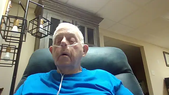 Snapshot of bootlegmanz chatting on 10/06/25, 01:19 bootlegmanz online show from 10/06/25, 01:19