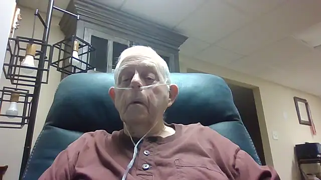 Snapshot of bootlegmanz chatting on 11/03/25, 03:57 bootlegmanz online show from 11/03/25, 03:57