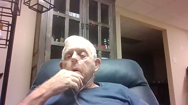 Snapshot of bootlegmanz chatting on 11/08/25, 02:12 bootlegmanz online show from 11/08/25, 02:12