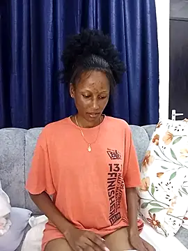 Lina-01 online show from 11/12/25, 05:13